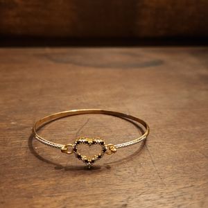 Heart bangle
